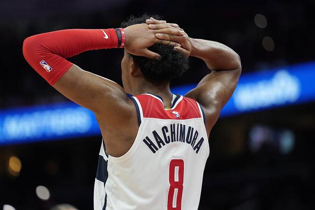 羽毛球亚锦赛：各单项四强出炉 高昉洁退役